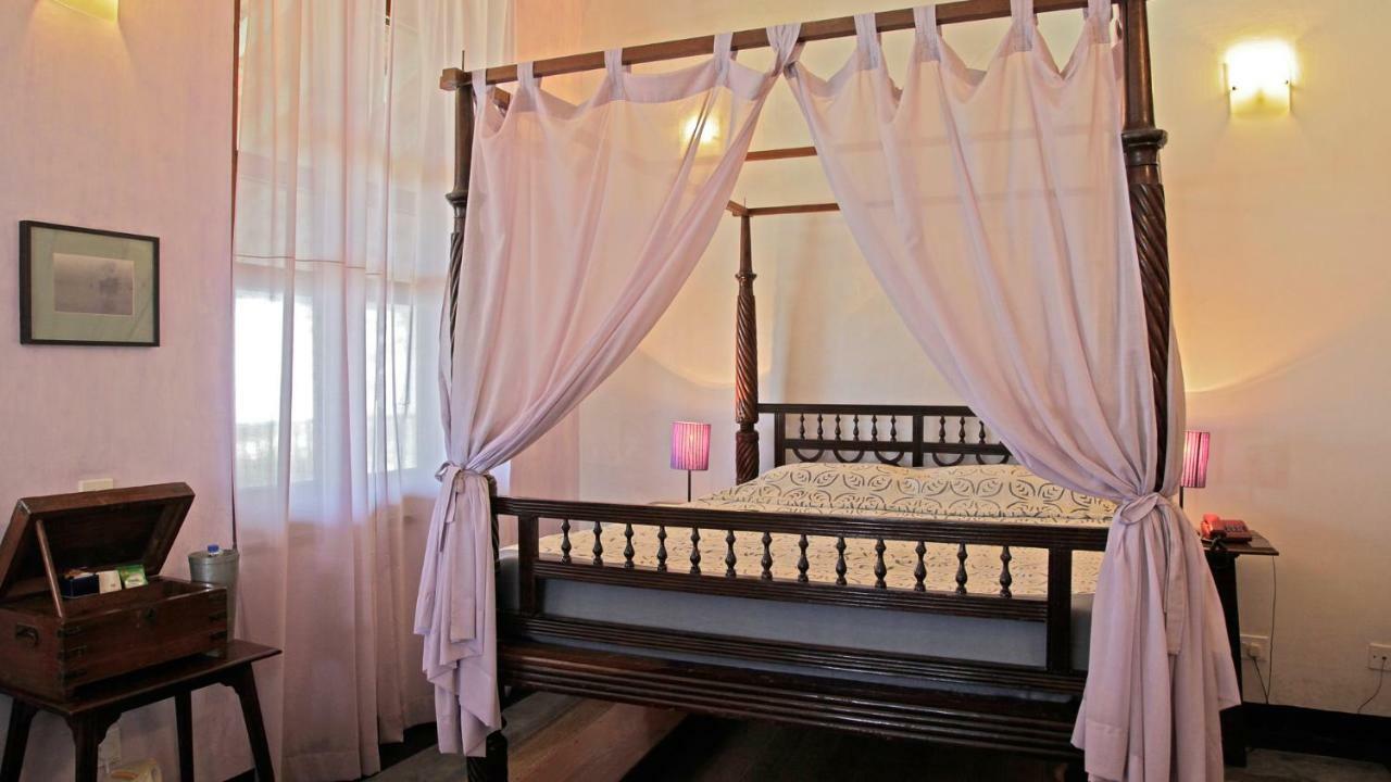 Neemrana'S - Bungalow On The Beach Tharangambadi Eksteriør bilde